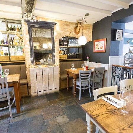 The Plough Bicester Exteriör bild